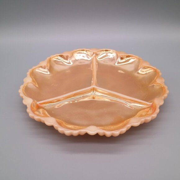 Vintage Anchor Hocking Fire King Peach Lustre Divided Relish Tray Dish Scallope - Picture 2 of 6